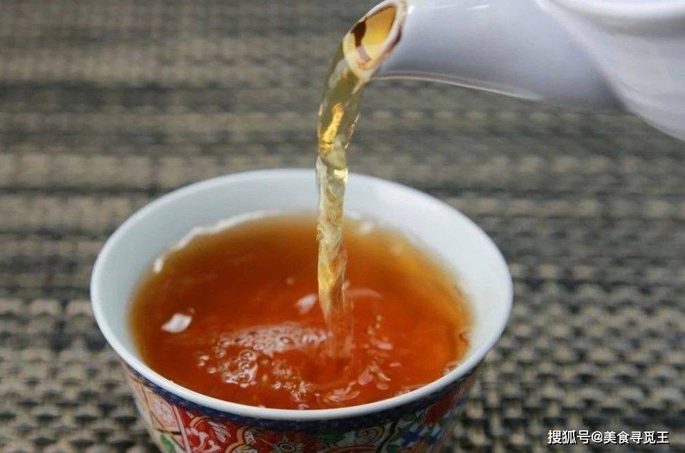 jbo竞博买茶叶如何才能不上当？行家说：3个线点不吃亏(图1)