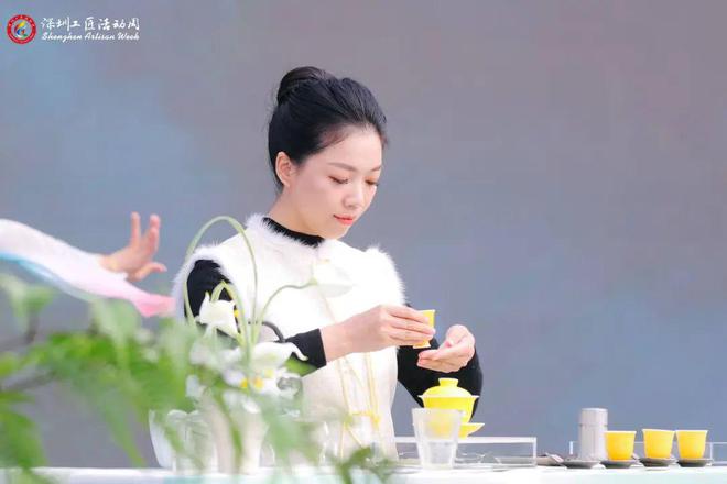 一雕一琢皆匠心“最美手艺人”亮jbo竞博APP“绝活”(图1)