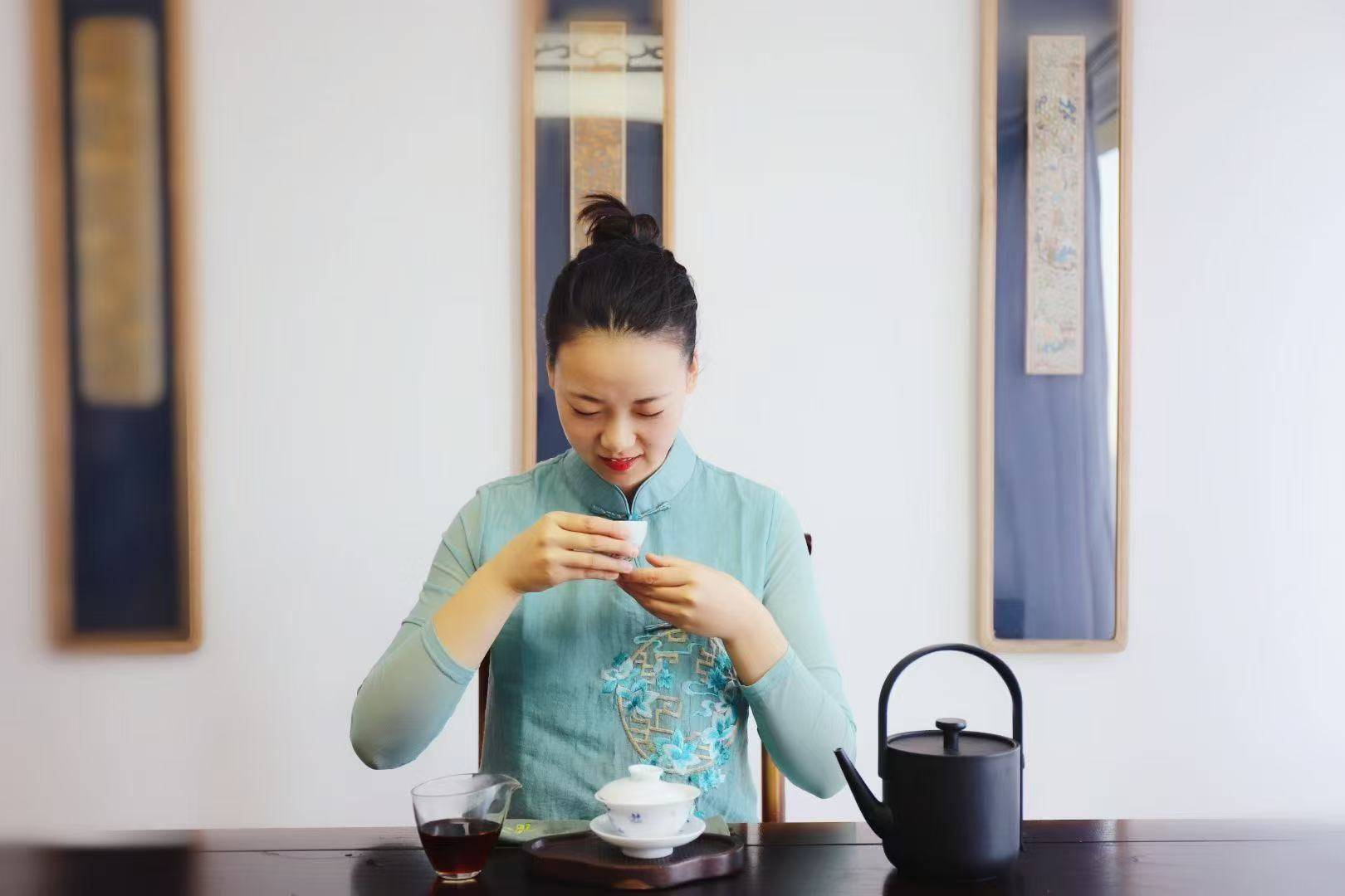 国家高级茶艺师杜舒宸（杜红梅）对于茶文化的独特见解——时刻探索茶文化的奥秘和魅力(图6)