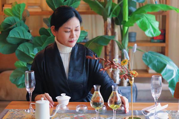 一路前行 传播茶文化 卢丽霞：希望能做成与茶圣陆羽有关的项目(图5)