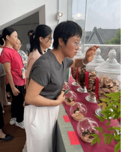 【报名】缠花茶道八段锦旗袍古琴摄影等生活美学之旅开启广府园等你来赴约（3月18日3月23日）(图6)