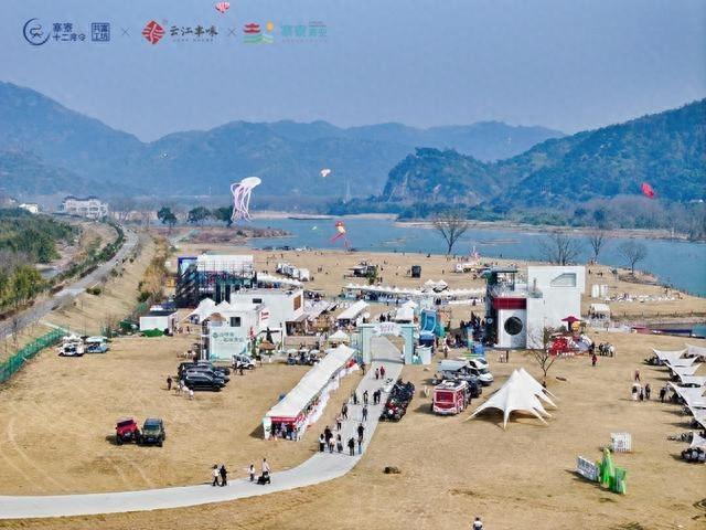高楼早茶季：茶香四溢品味千年茶韵的春日盛宴(图1)