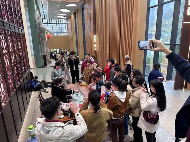 jbo竞博平台茶香纳福运——铁观音茶艺非遗传承人助力安溪文化馆非遗活动(图5)