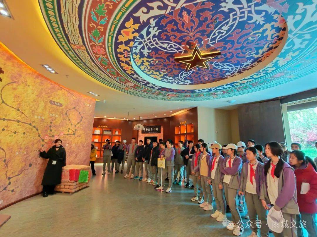 雅安藏茶村迎来藏茶研学热外地游客点赞非遗魅力(图1)