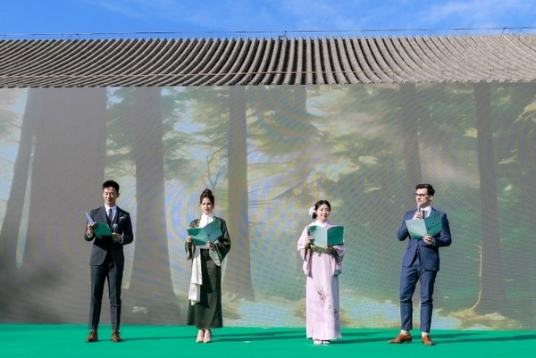 以花为媒 促文明互鉴：2025年海棠花荟暨海棠诗会活动在北京宋庆龄故居举办(图6)