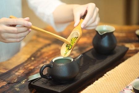 茶香暖岁月共品春佳茗山东老年大学济南市供销社联合举办茶文化活动jbo竞博APP