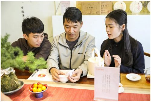 你想要的松弛感和情绪价值喝茶就能给jbo竞博平台(图2)