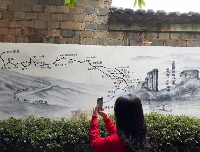 何以中国｜传承24代 看中国茶叶香jbo竞博下载如何从武夷山“飘”向全世界(图7)