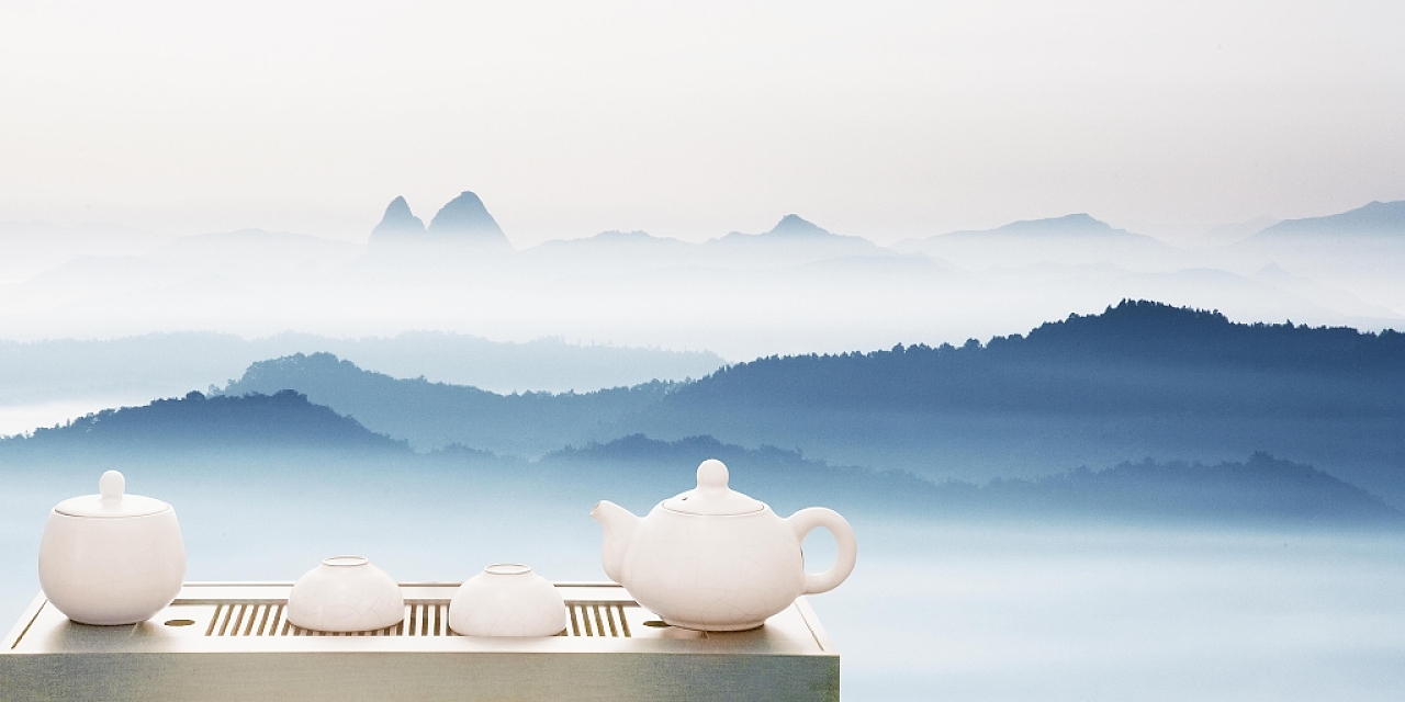 谦牧山“上海茶叶学会茶道品鉴推荐用水”(图1) 谦牧山“上海茶叶学会茶道品鉴推荐用水”