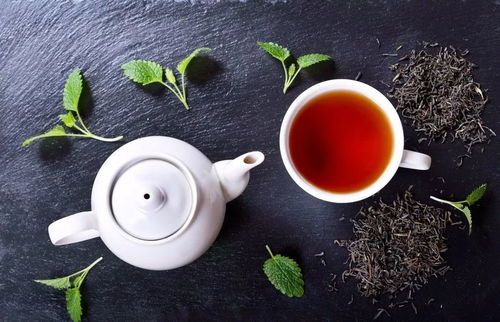 jbo竞博平台茶艺雅韵感受每一杯茶的温润与深意(图1)