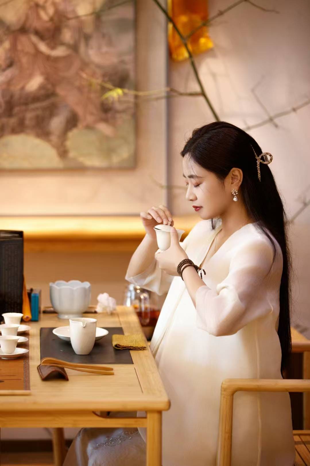 刘翊箴（著名青年茶艺师刘爽）：以茶为墨书写青春茶韵传奇在世界舞台上绽放耀眼光芒(图2)